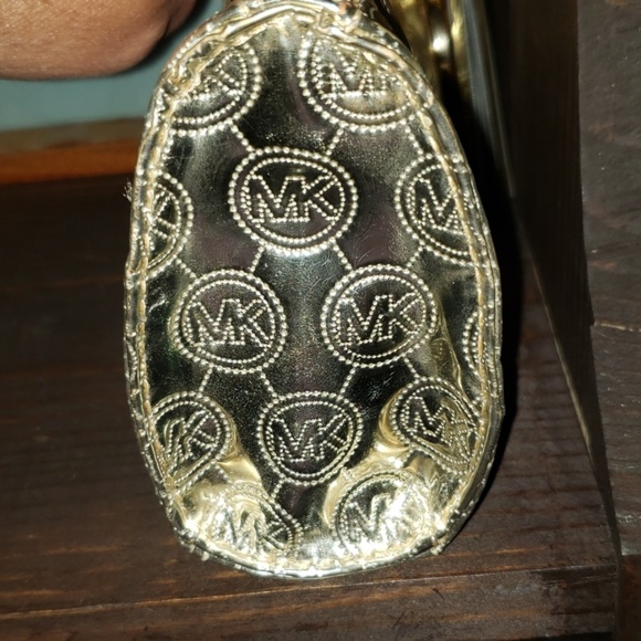 Michael Kors Metallic Logo Embossed Clutch Bag - Picture 5 of 8